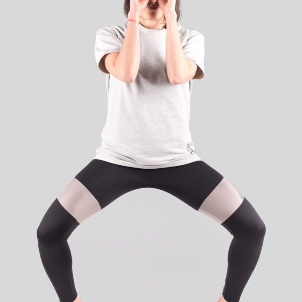 LIMITED EDITION Leggings with shiny stripes